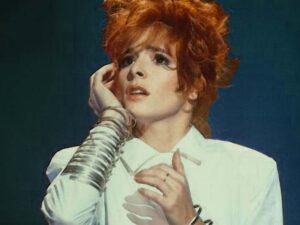 Mylène Farmer in 1990